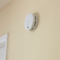 Do Smoke Alarms Need To Be On A Separate Circuit